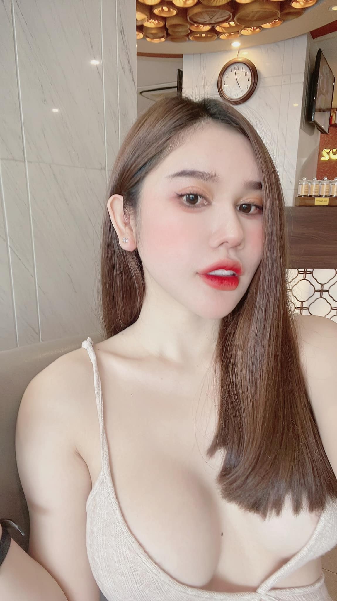 Quỳnh Lona