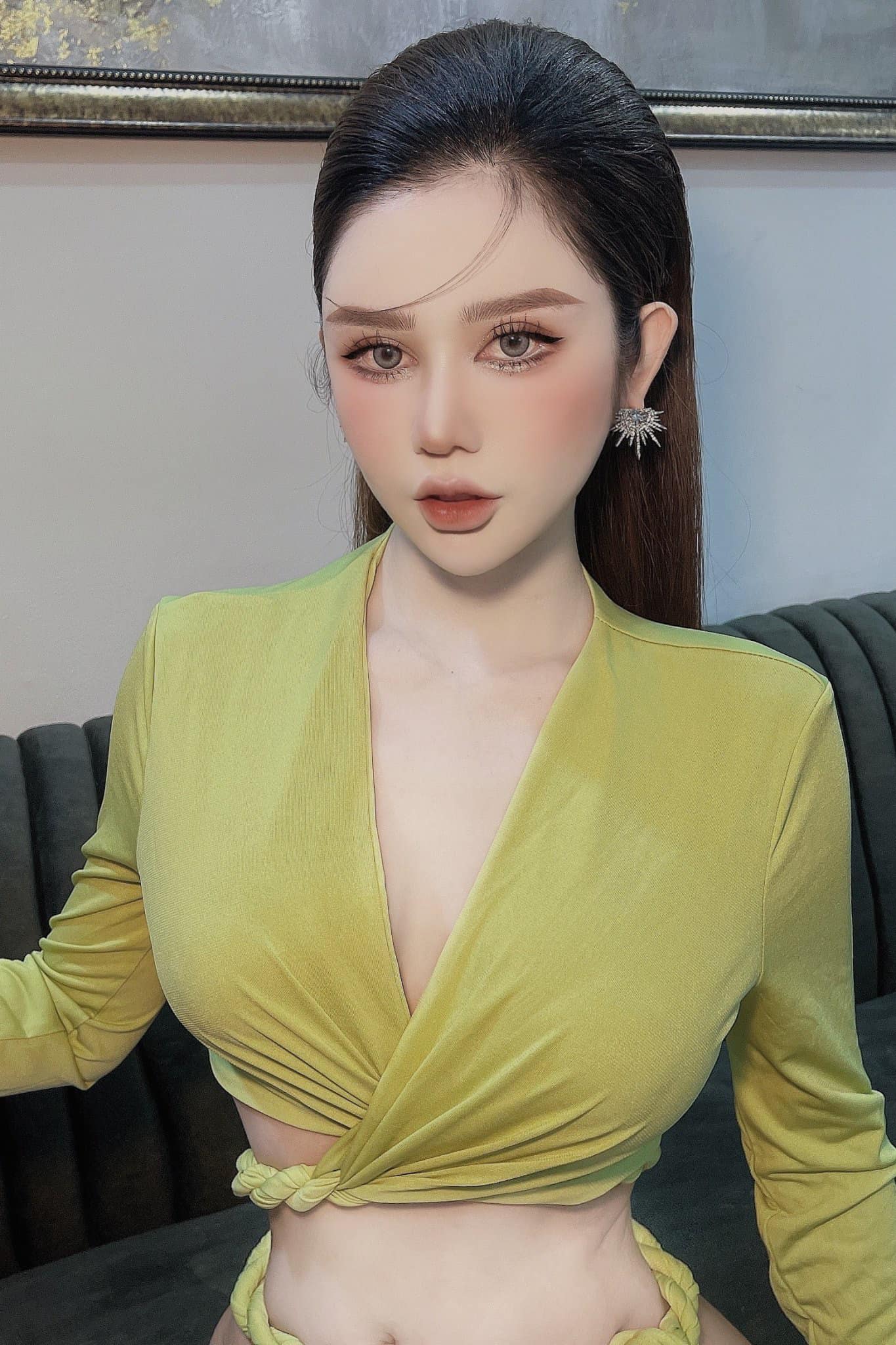 Quỳnh Lona