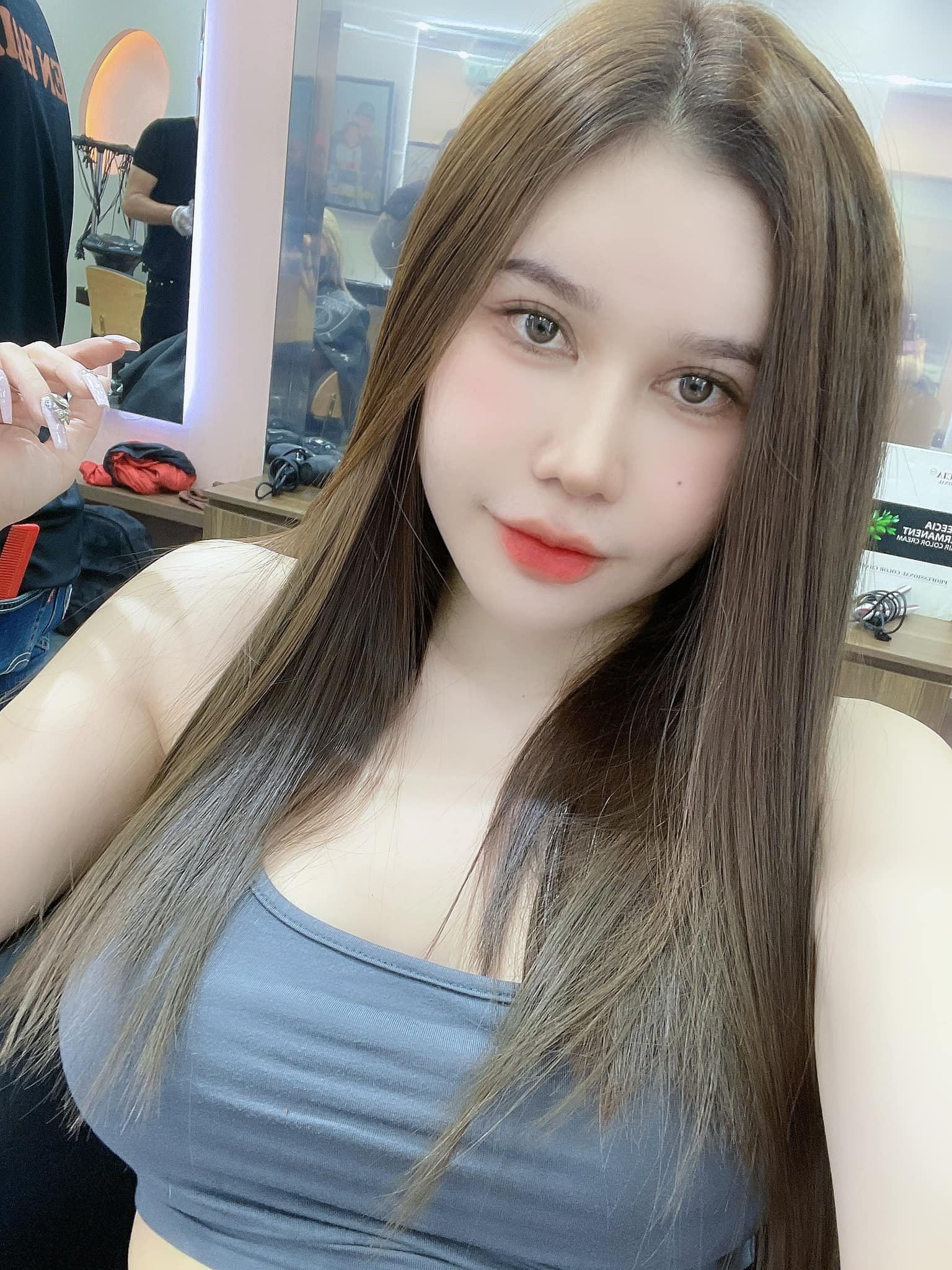 Quỳnh Lona