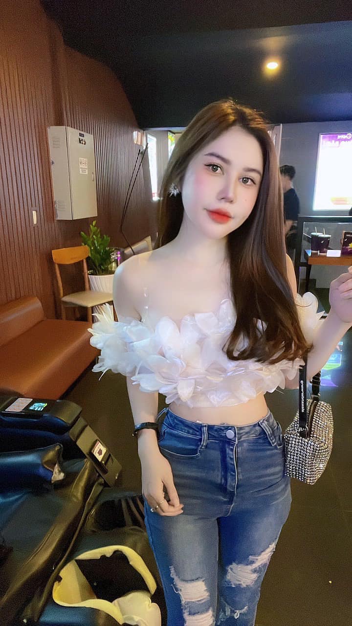Quỳnh Lona