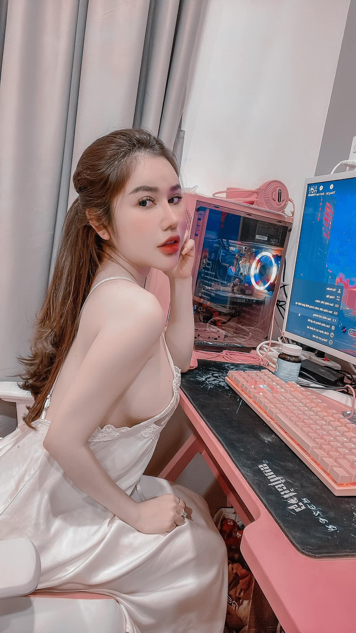 Quỳnh Lona