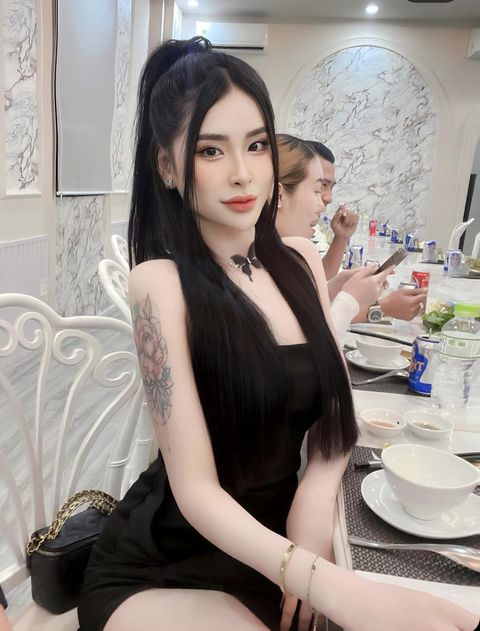 Tuyền Chen See