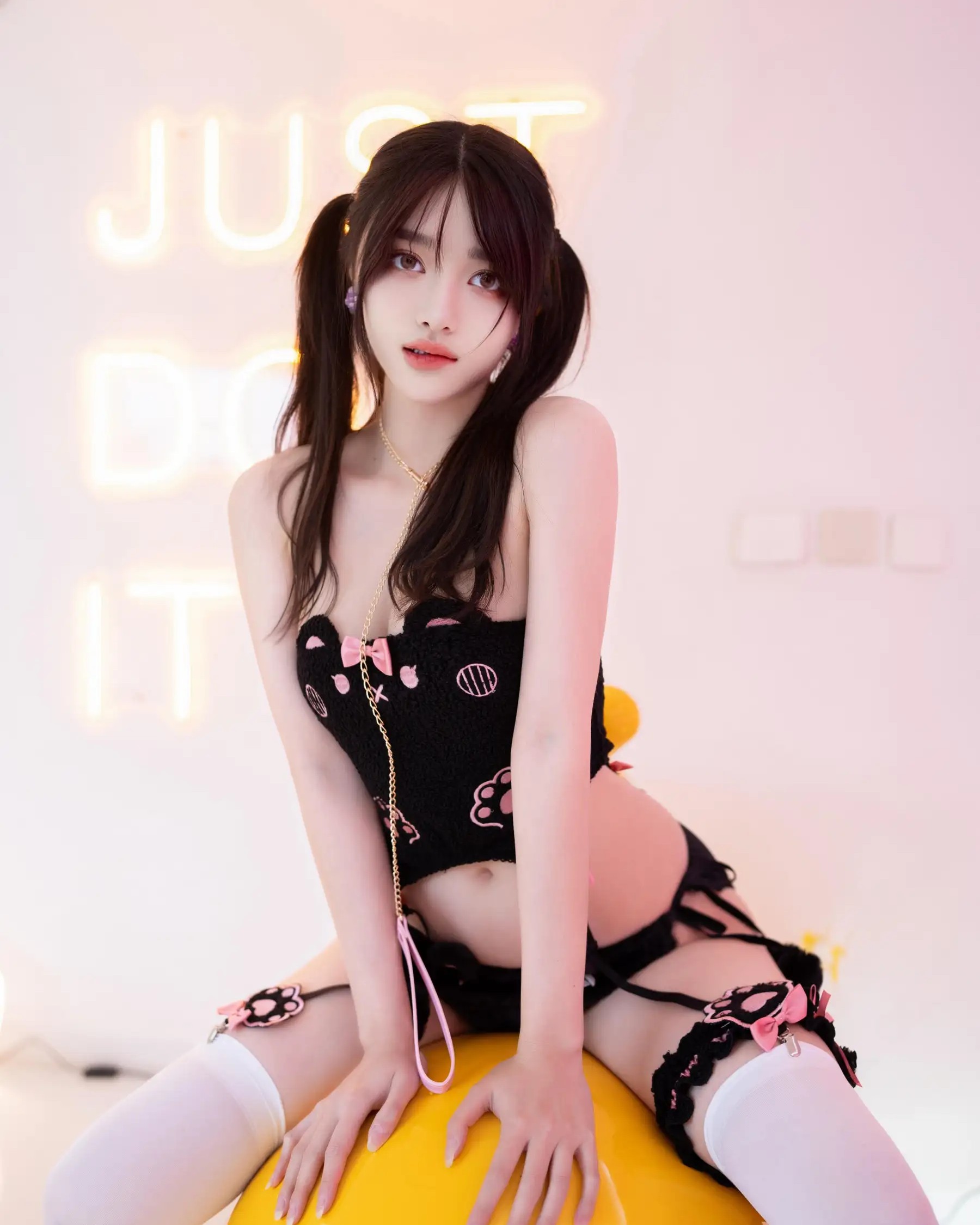 Bạch Tuyết Hương