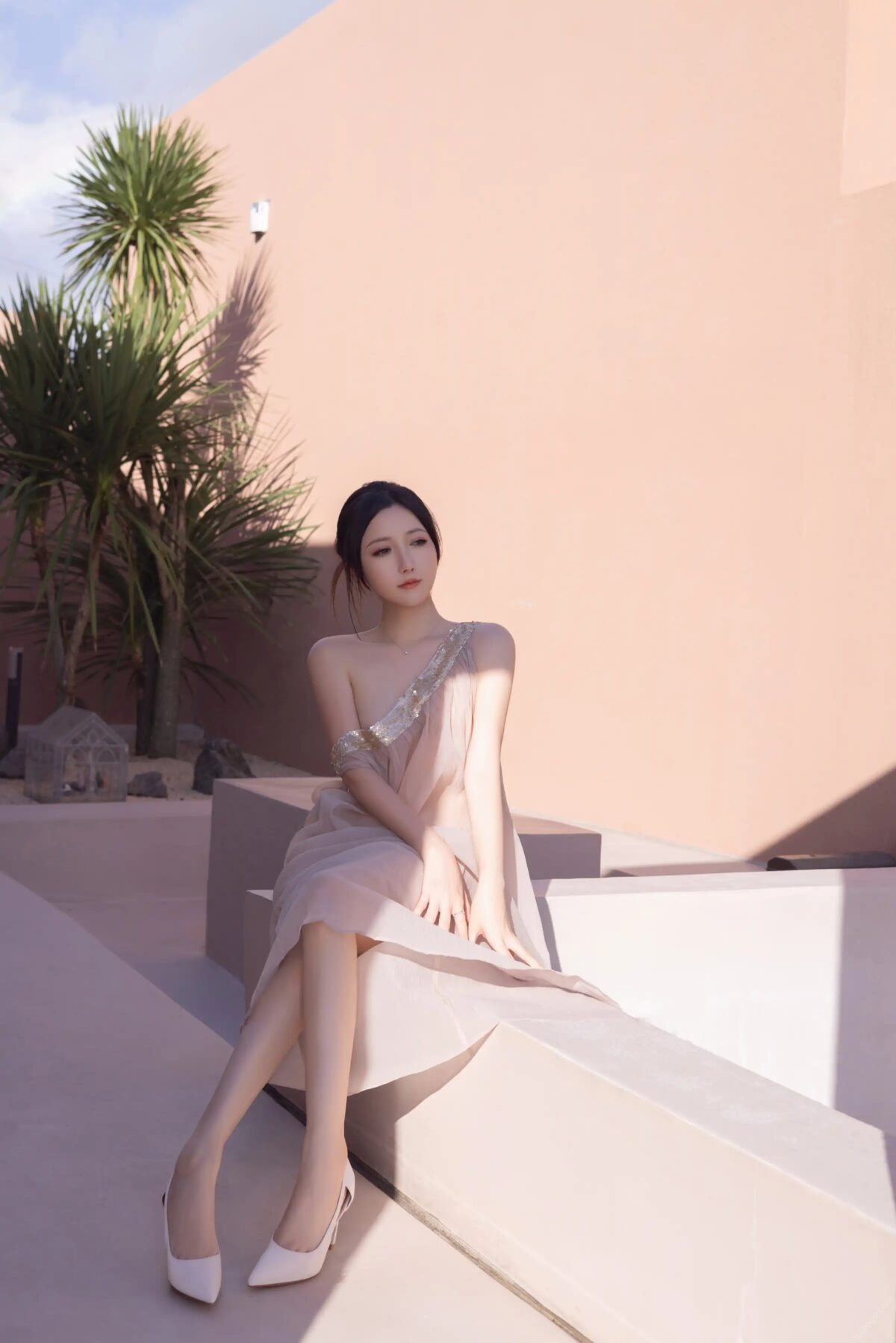 Hồng Tuyết Sương