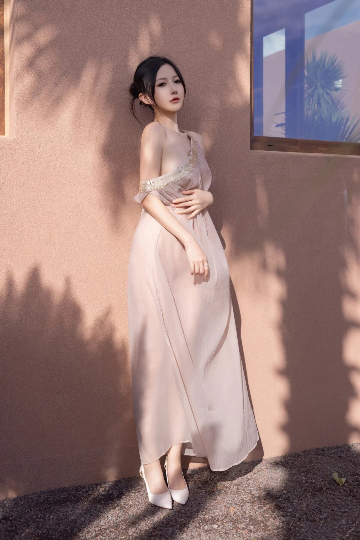 Hồng Tuyết Sương