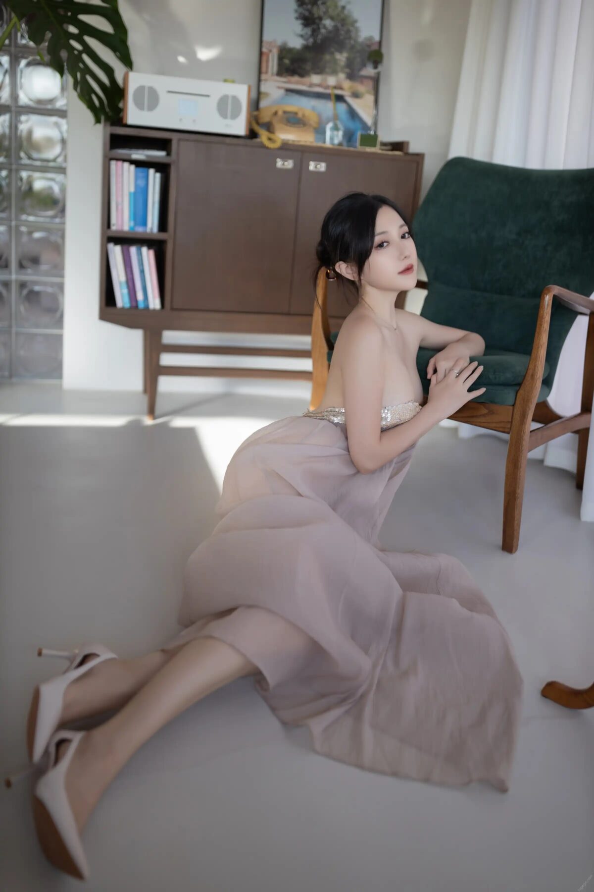 Hồng Tuyết Sương