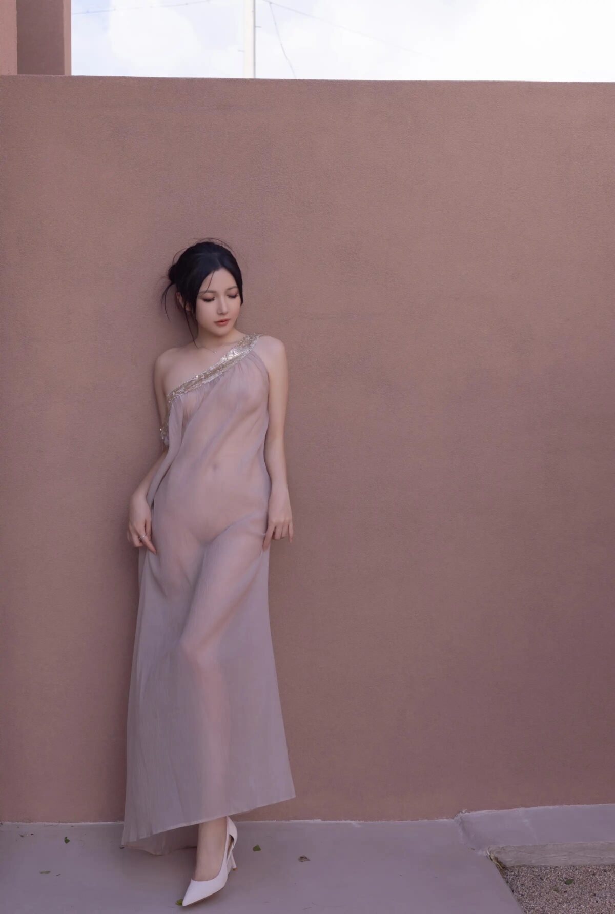 Hồng Tuyết Sương