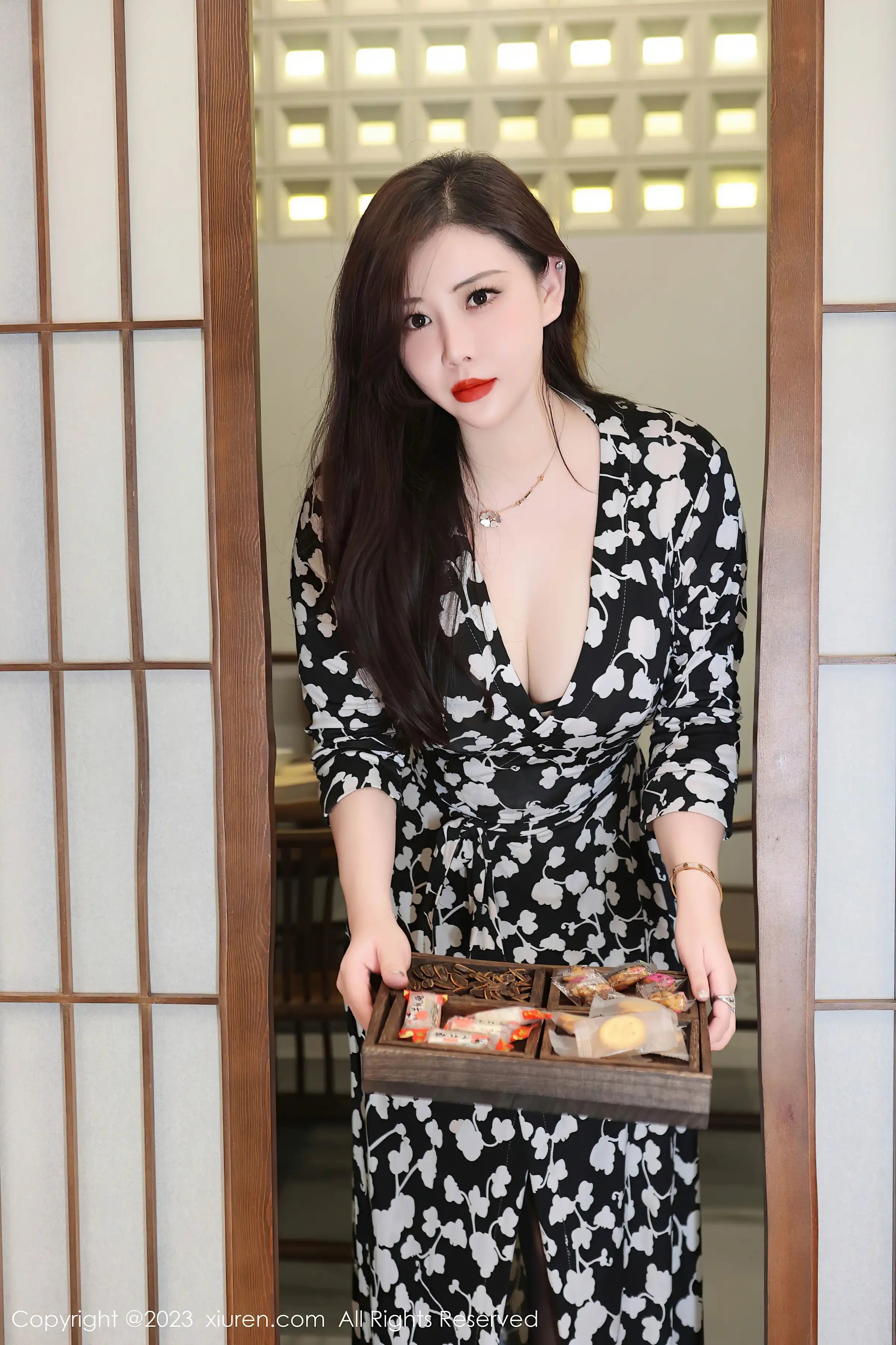 Hữu Nghê Đáng