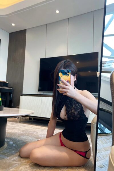La Nhi