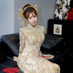 Lâm Y Ngữ – Chuyện trăm năm em đâu biết đến bao giờ