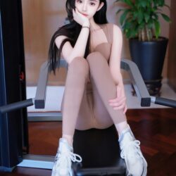 Long Ái Hiên – Yêu không hẳn là cảm xúc đó là quan tâm