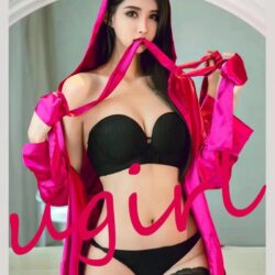 Mộng Hoài Thương – Dáng xinh chân dài nhưng vẫn mãi cô đơn
