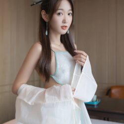 Nhữ Tố Lan – Một ánh mắt thôi cũng làm gục gã kẻ si tình