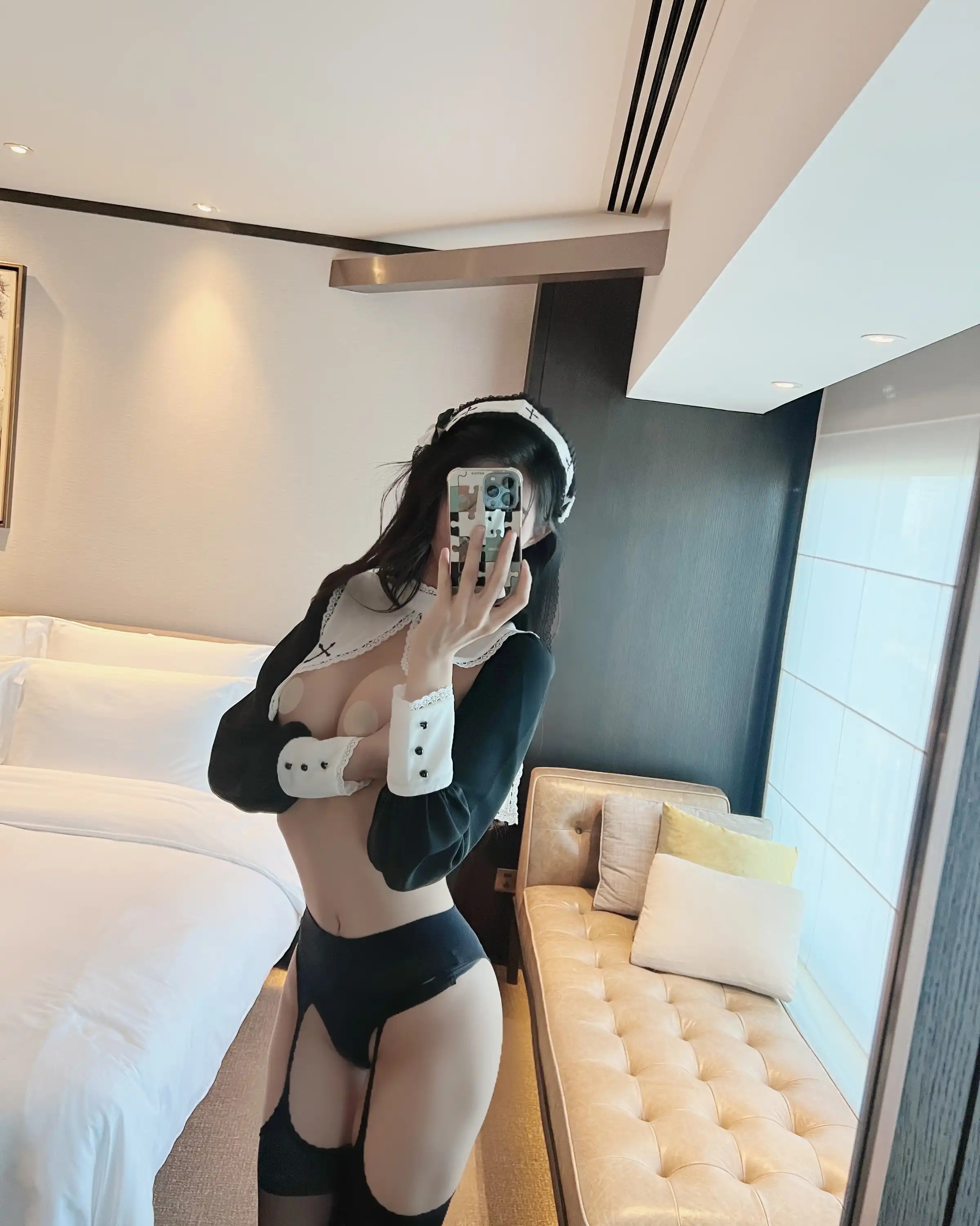 Thuần Bạch Hoa