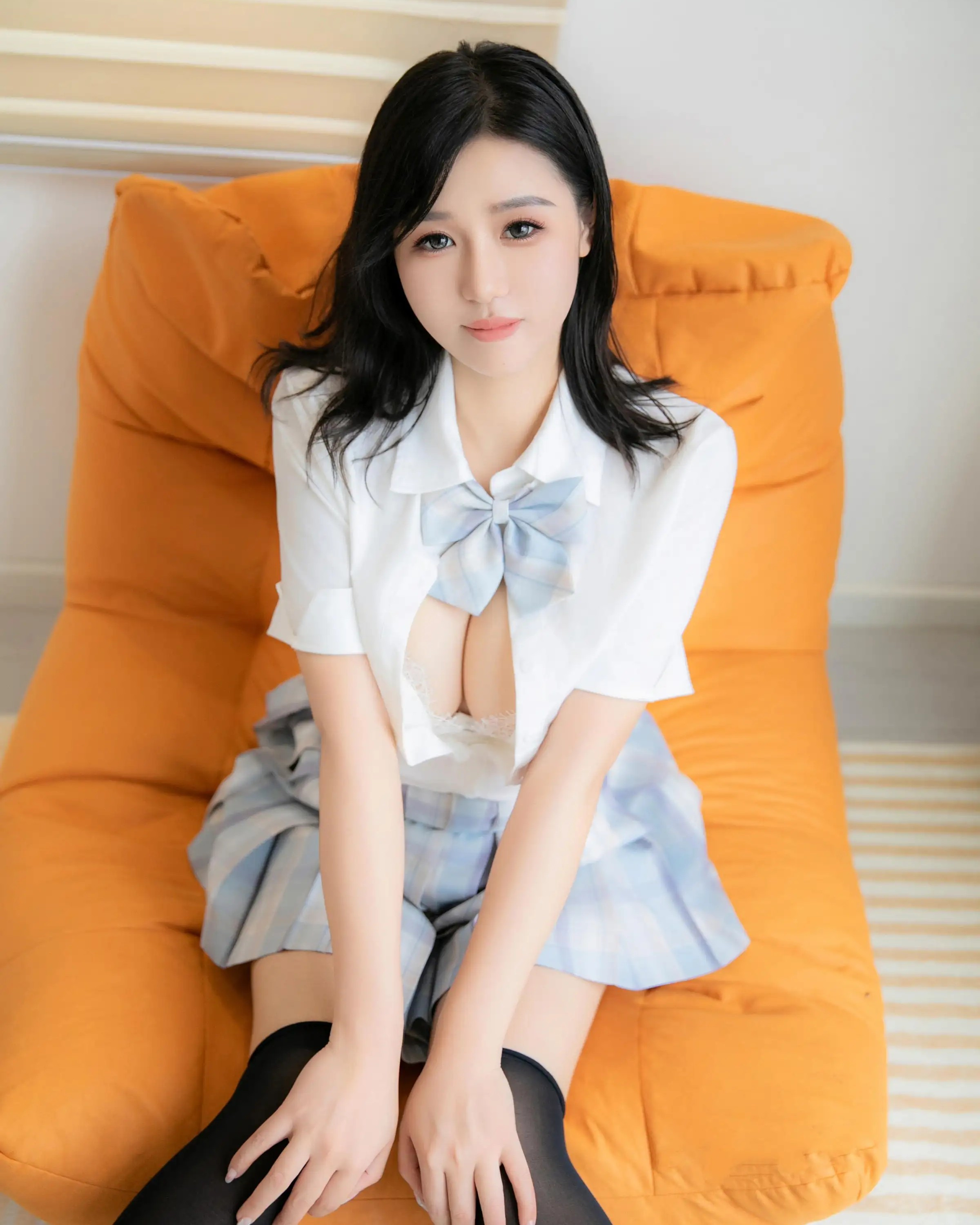 Tiểu Kim Yên