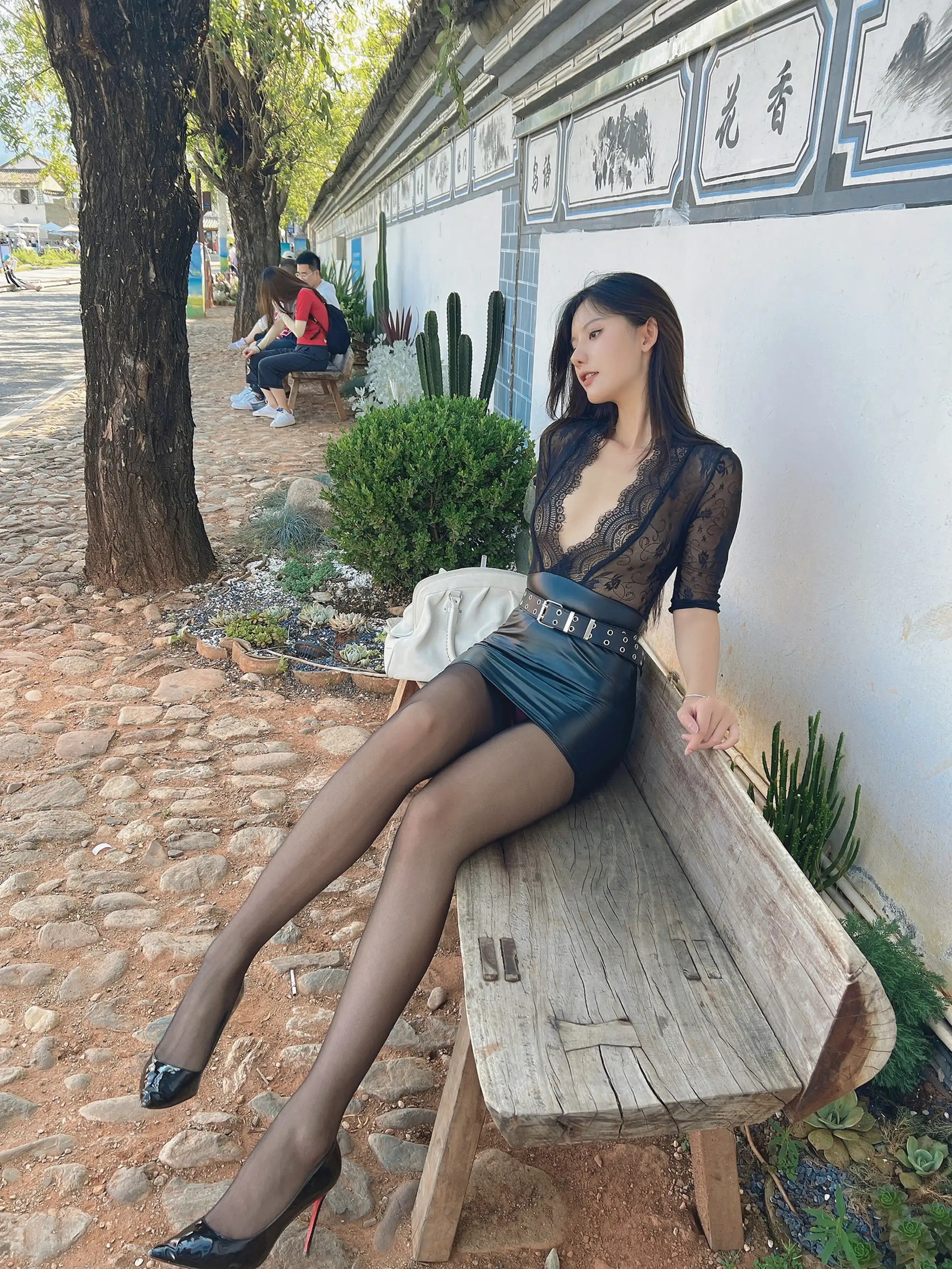 Tự Vy Chu