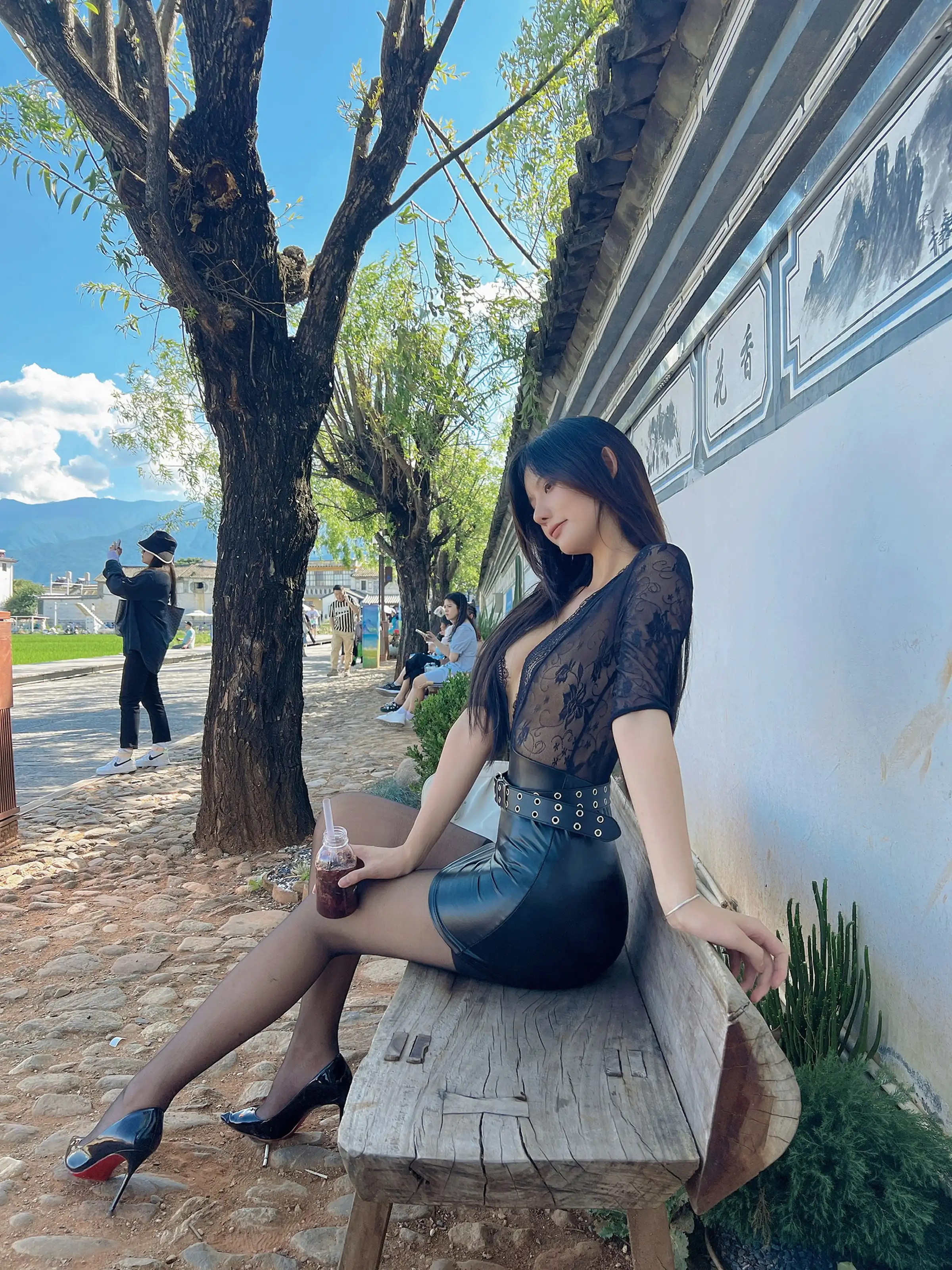 Tự Vy Chu
