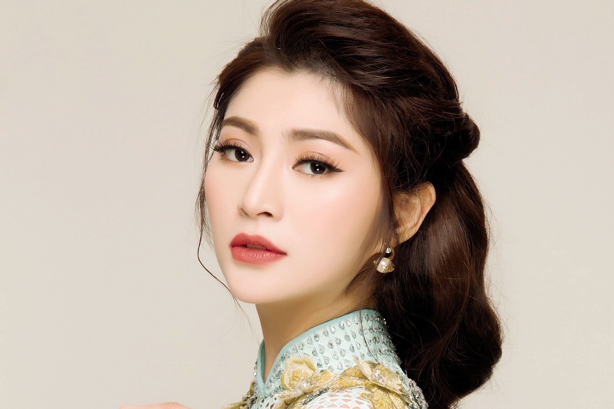 v5a3421 crop 1515030132482